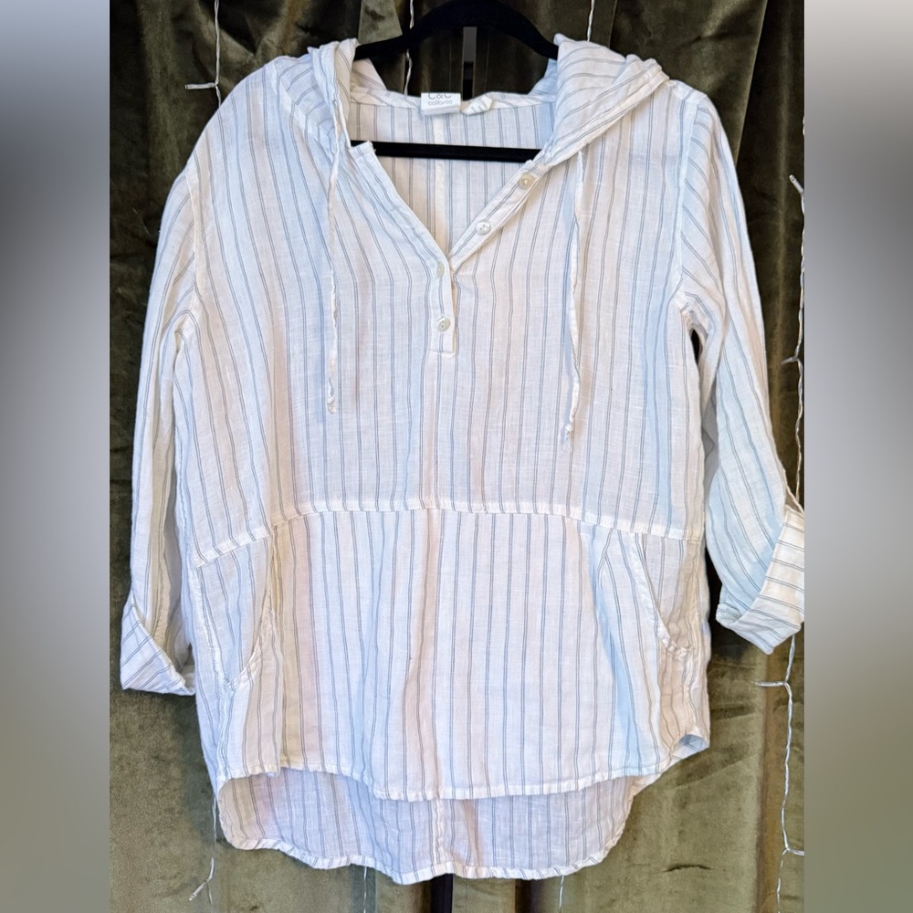 C & C California Linen Striped Hooded Pullover Top - White & Light Blue -Small